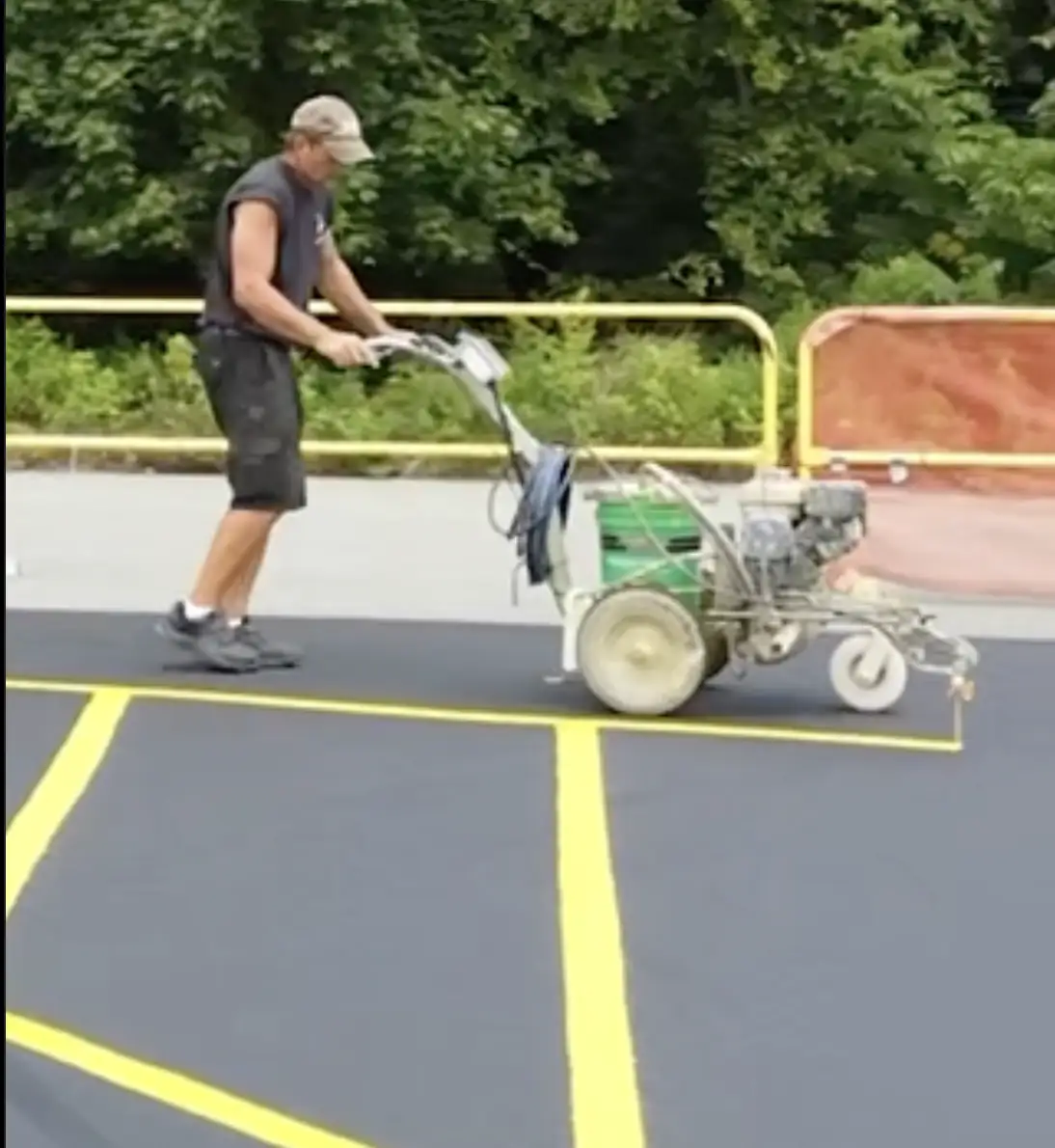 best parking lot striping company new city